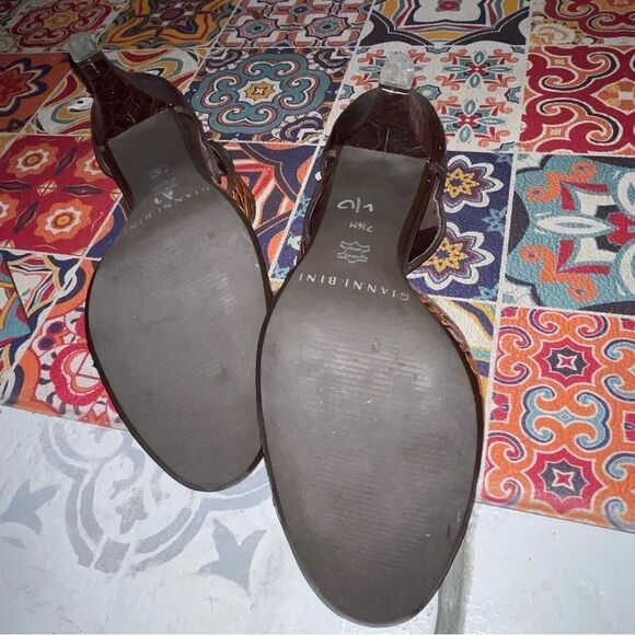 GIANI BINI leather simulated crocodile shoes with button fastener - Picture 3 of 3